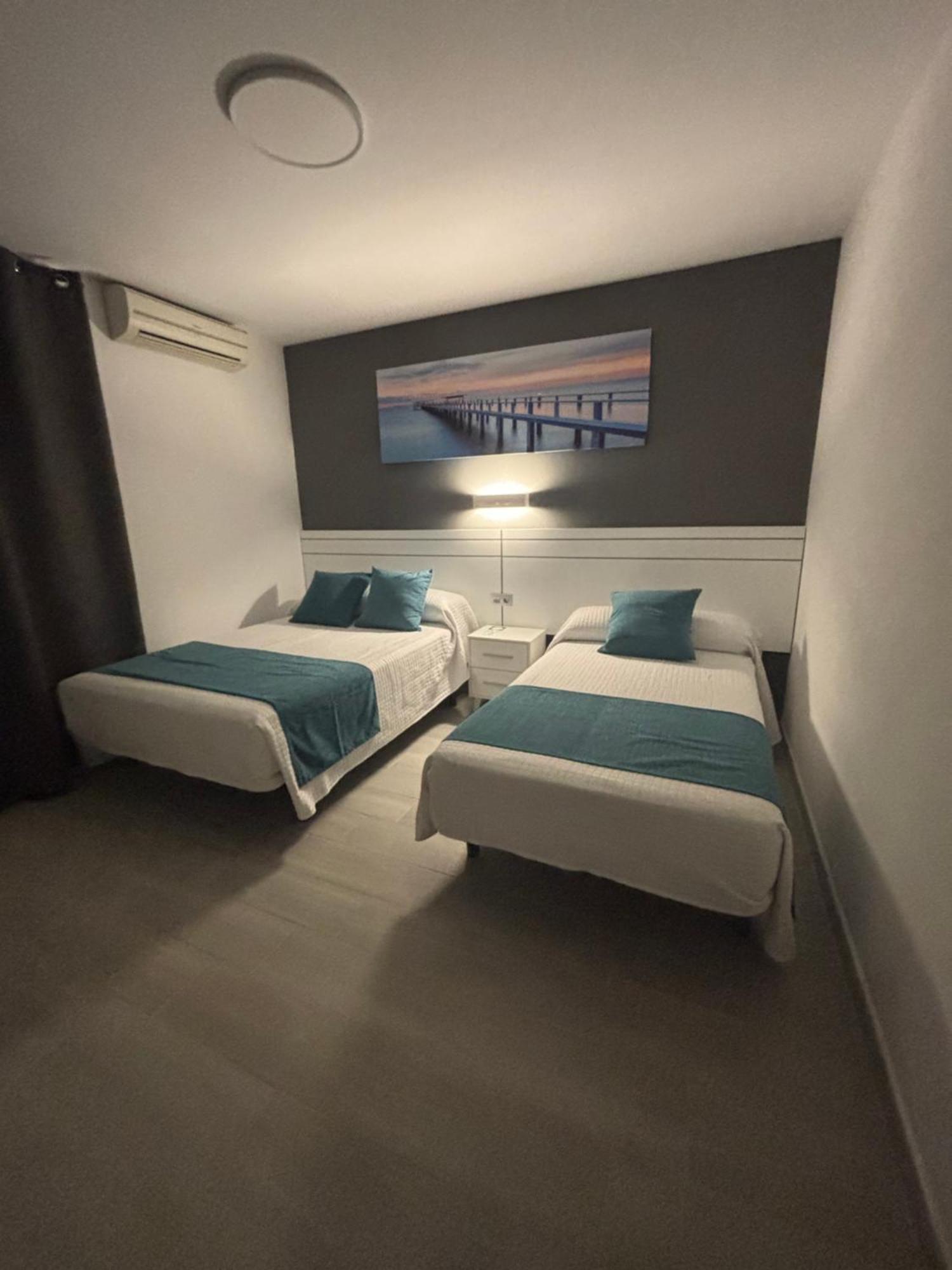 Hostal Los Mellizos Conil De La Frontera Zewnętrze zdjęcie
