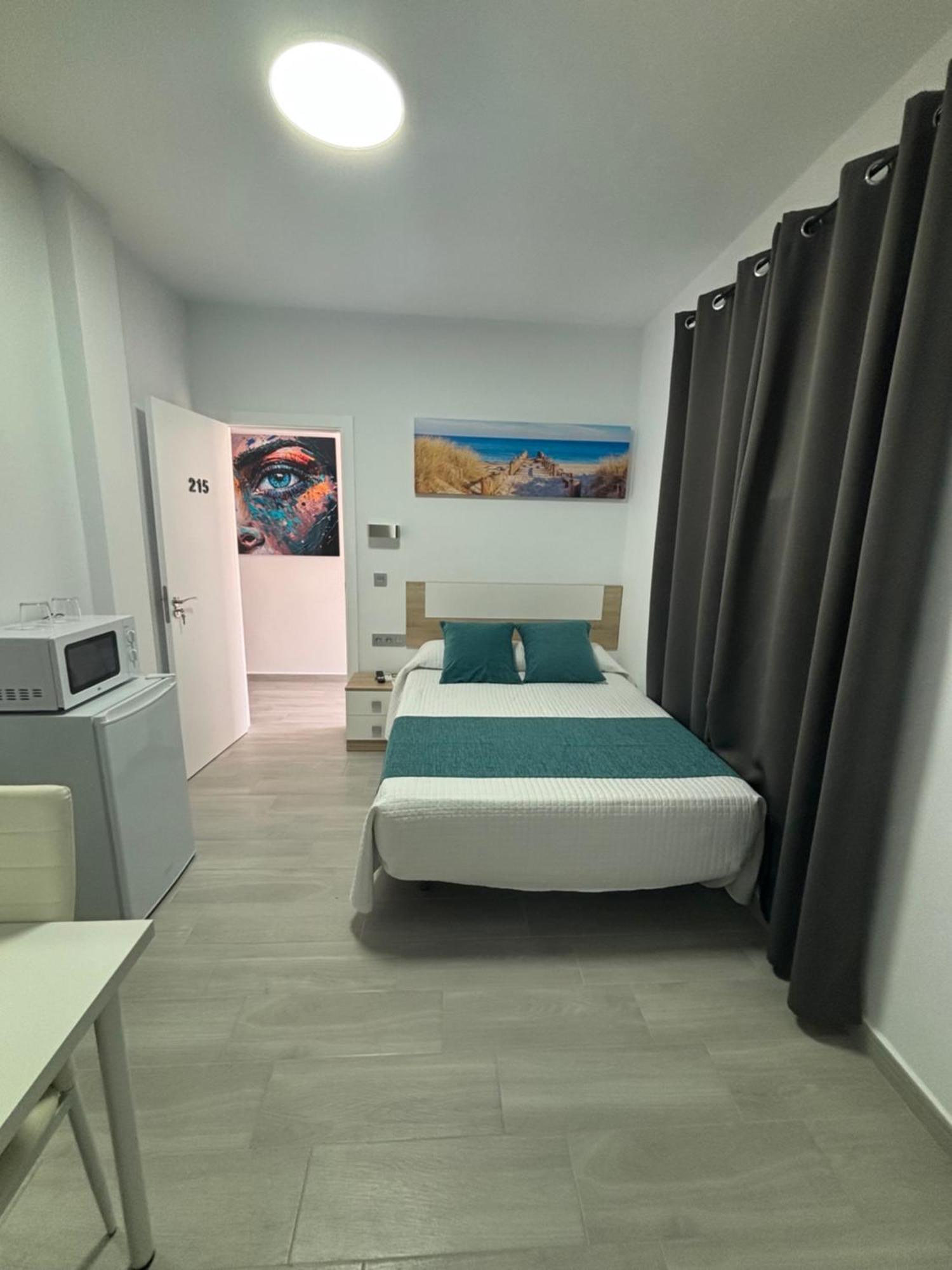 Hostal Los Mellizos Conil De La Frontera Zewnętrze zdjęcie