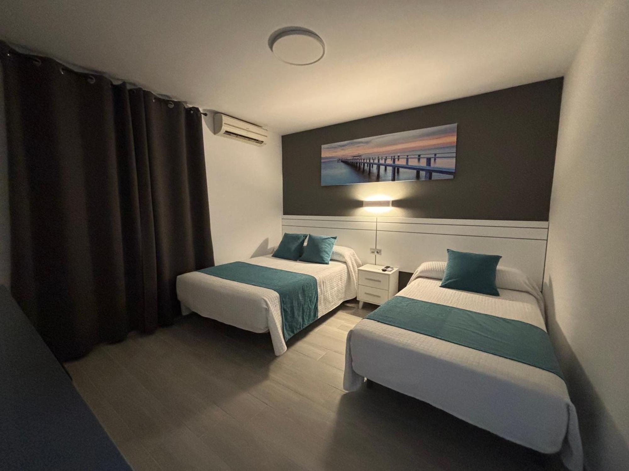 Hostal Los Mellizos Conil De La Frontera Zewnętrze zdjęcie