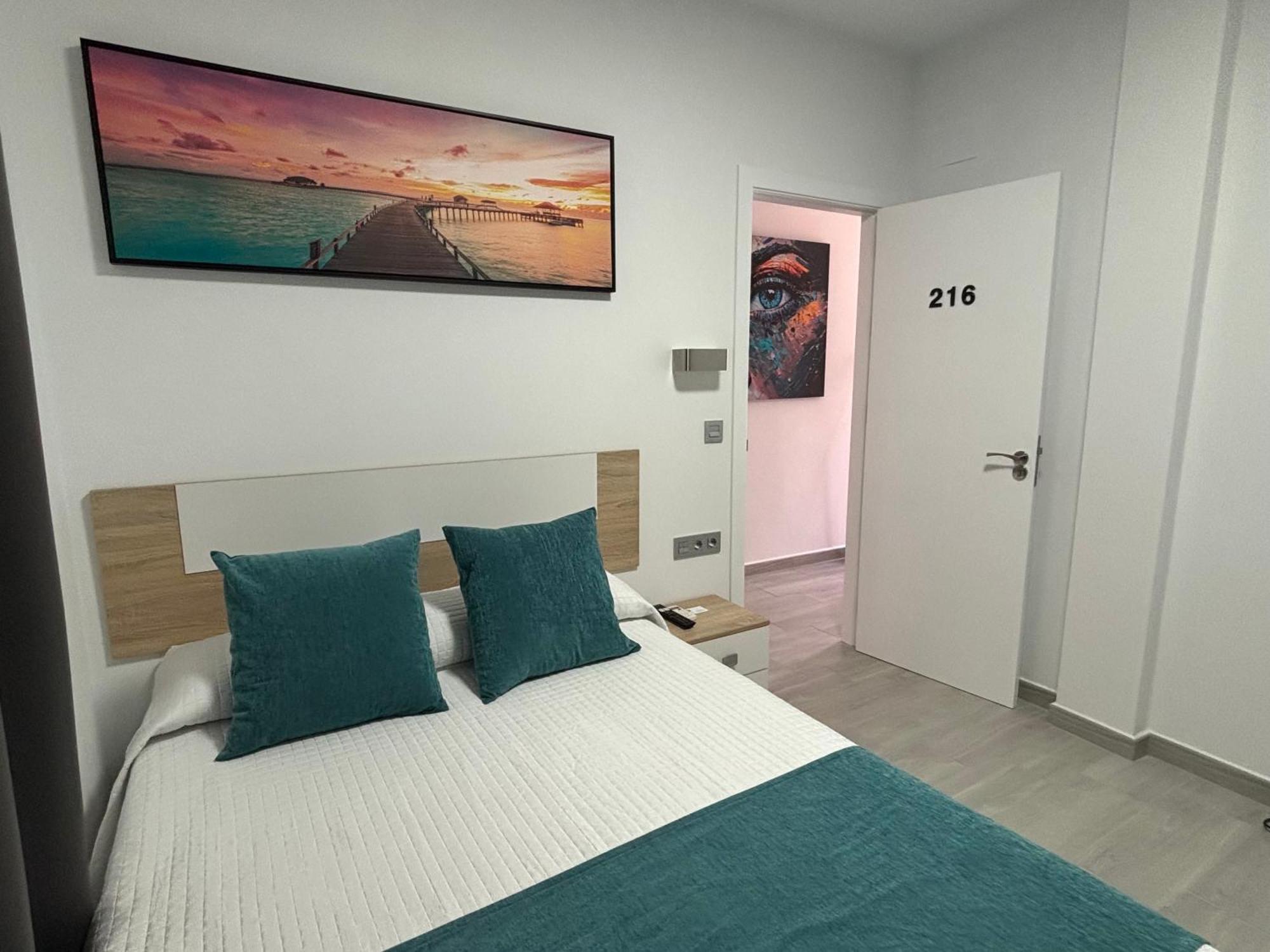 Hostal Los Mellizos Conil De La Frontera Zewnętrze zdjęcie